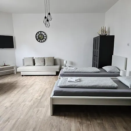 Neustadt Apartment *